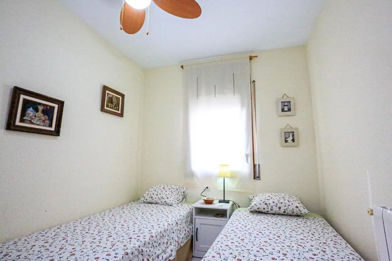 Roger Only Families Apartment Cambrils 0*,